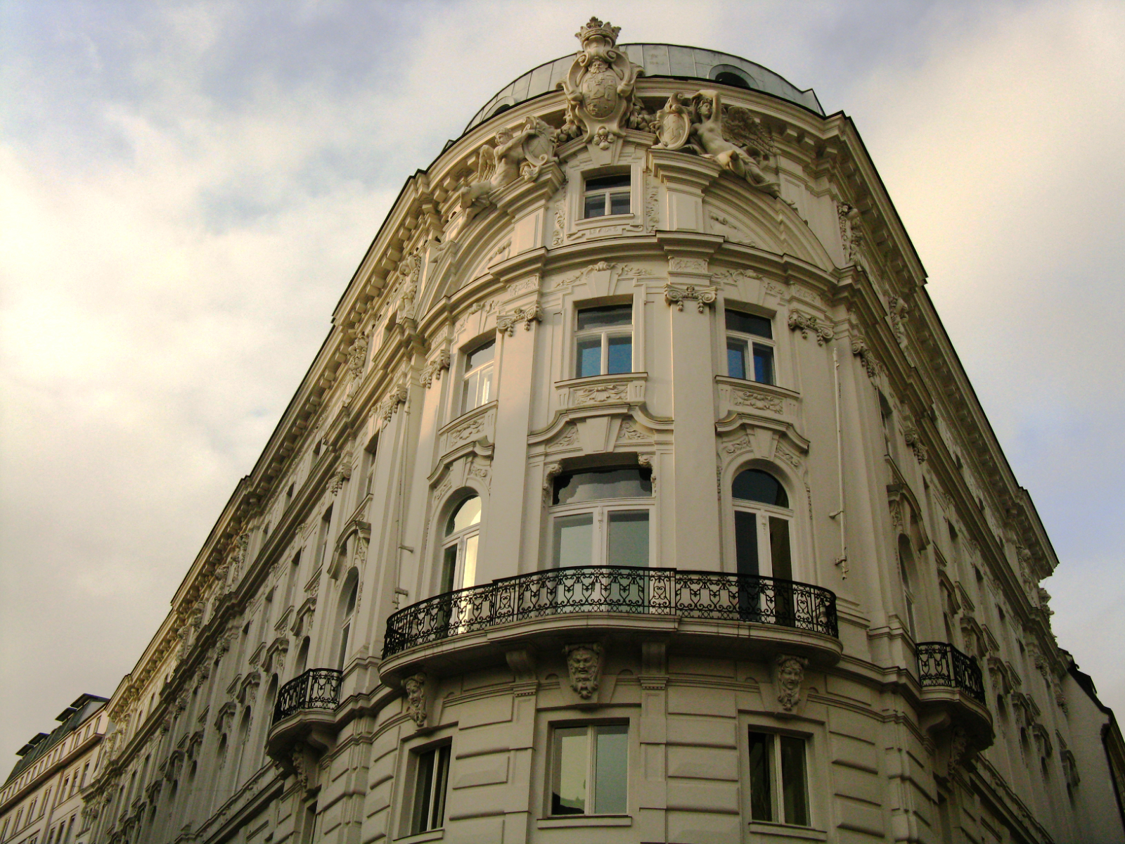 Vienna's grandiose buildings